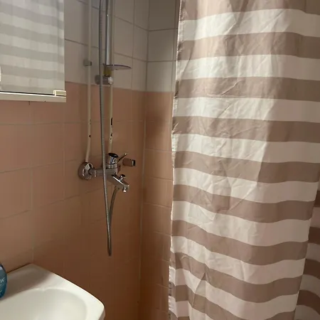 Lejlighed Two-room In The Center *